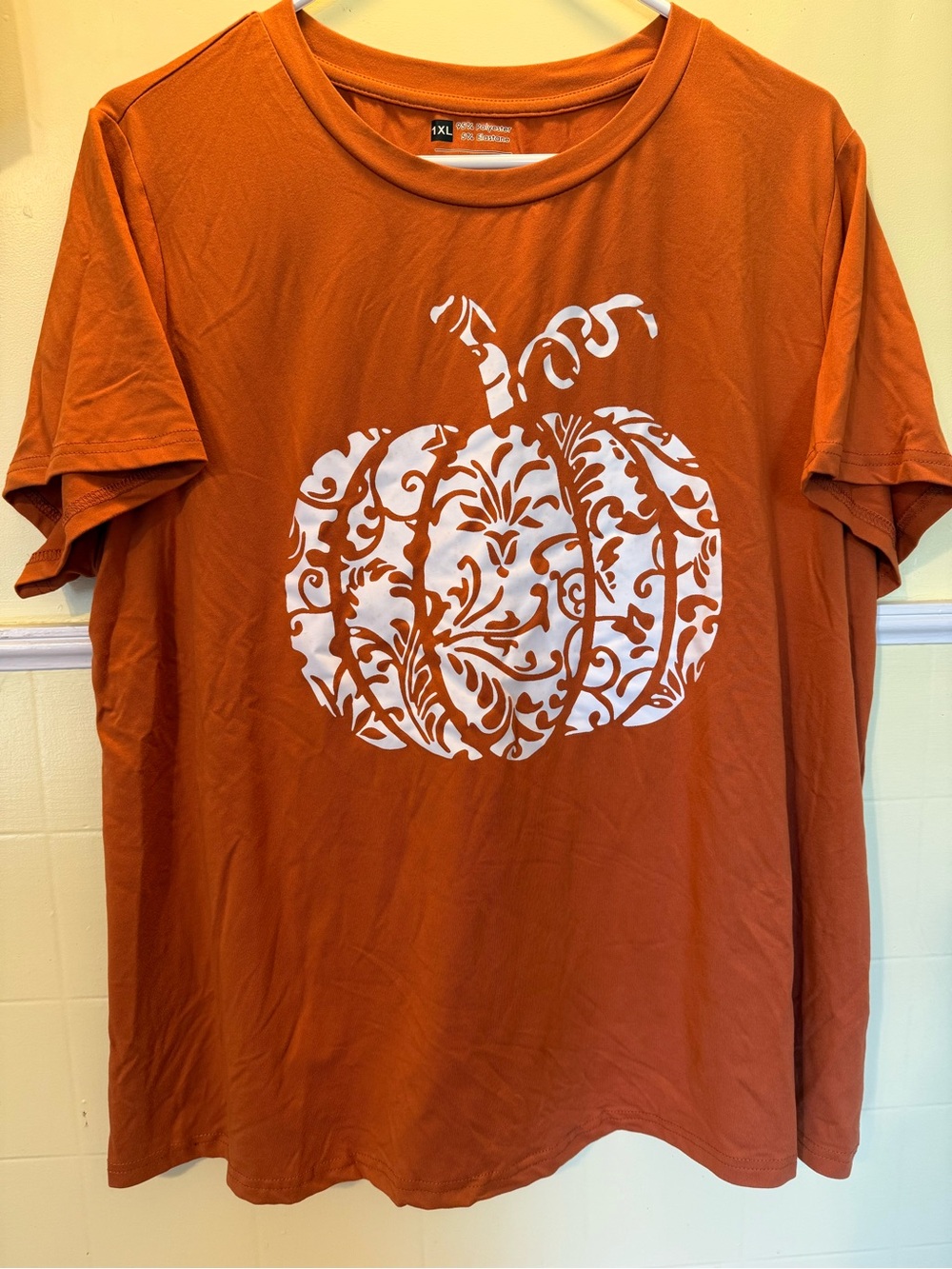 Comfort Tee with Decorative White Pumpkin Print - Rust Orange